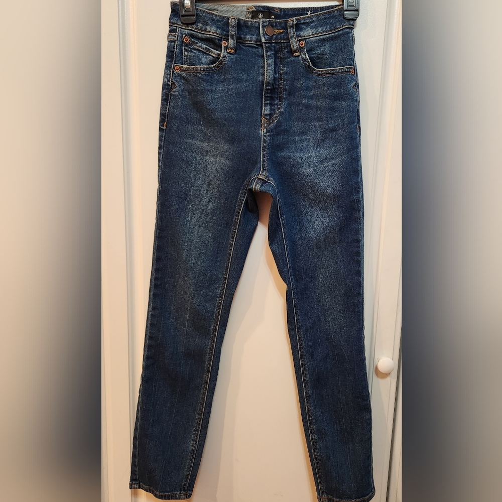 Volcom high rise ankle jeans